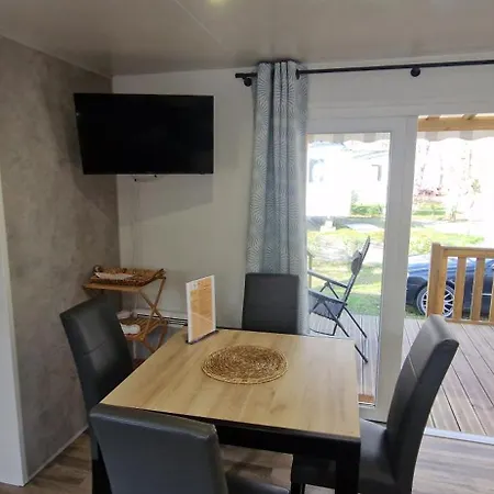 度假居 Cosy Mobil 3ch En Foret, Parking Inclus, A 15mn A Pied 卡布勒通